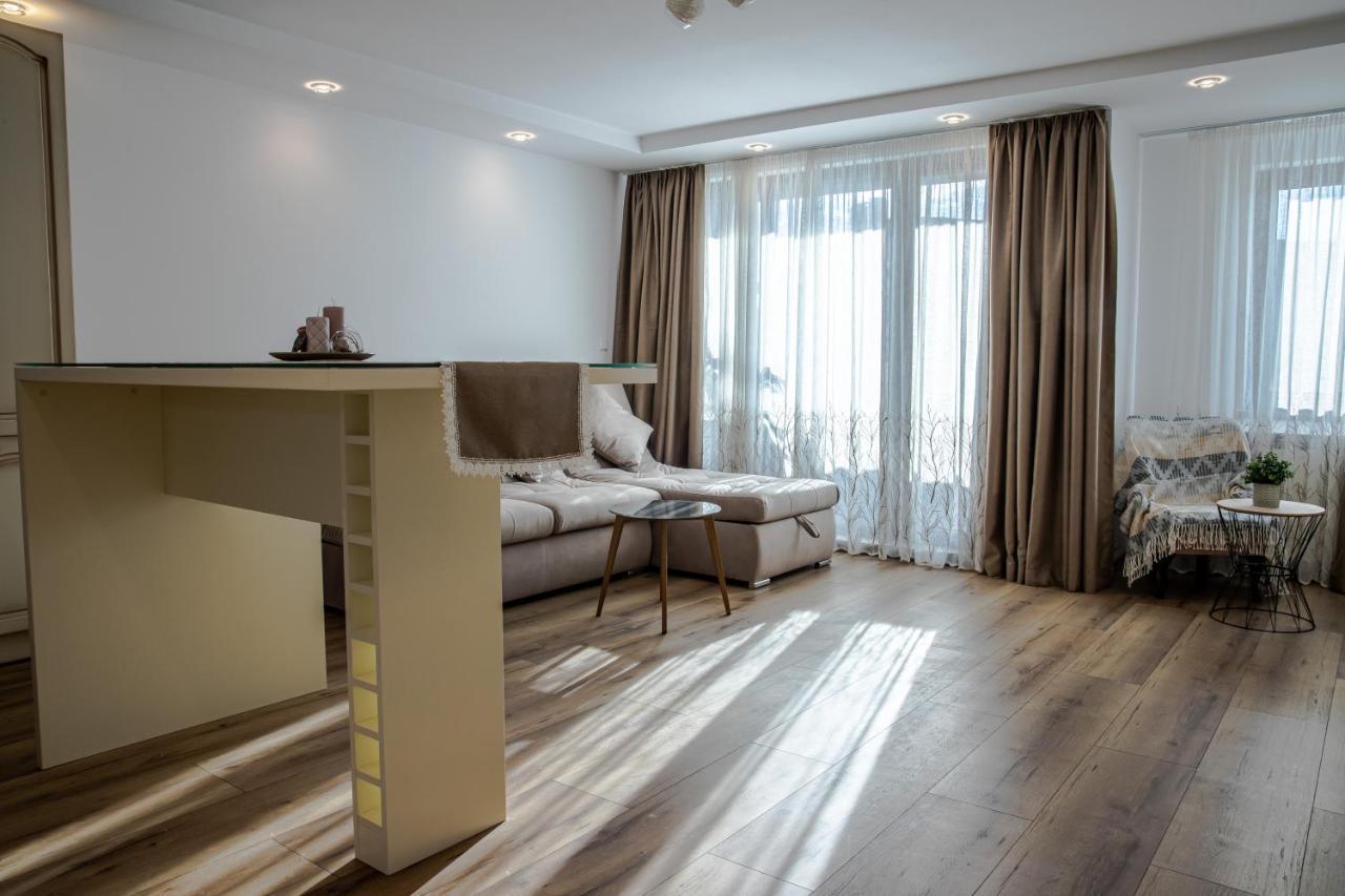 Vazov Apartment Kazanlŭk Exteriör bild