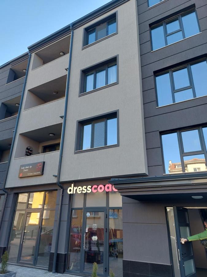 Vazov Apartment Kazanlŭk Exteriör bild